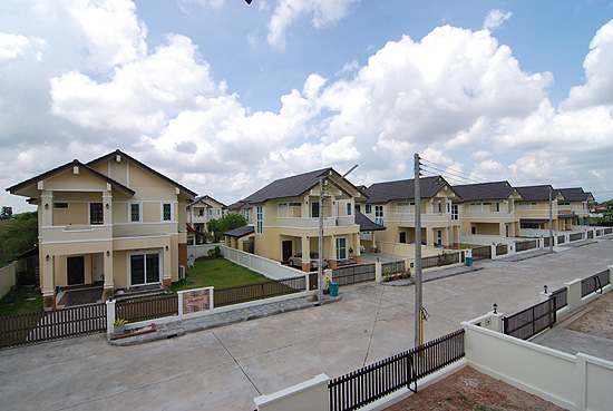 สร้างบ้าน ต้องเว้นระยะห่างจากบ้านหลังอื่นเท่าไหร่